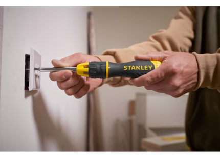STANLEY PORTAINSERTI BITS MAGNETICO A CRICCHETTO CON 10 INSERTI BITS
