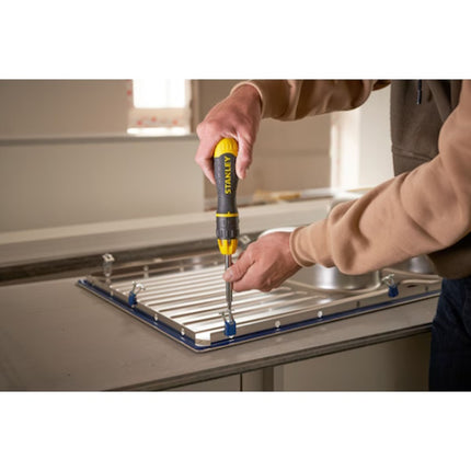 STANLEY PORTAINSERTI BITS MAGNETICO A CRICCHETTO CON 10 INSERTI BITS
