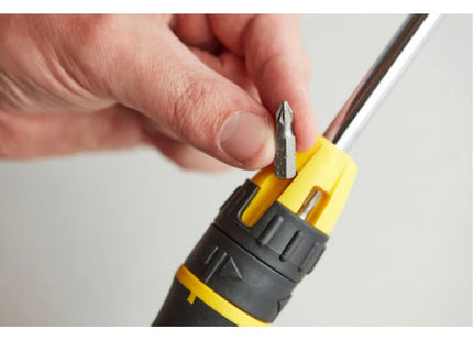 STANLEY PORTAINSERTI BITS MAGNETICO A CRICCHETTO CON 10 INSERTI BITS