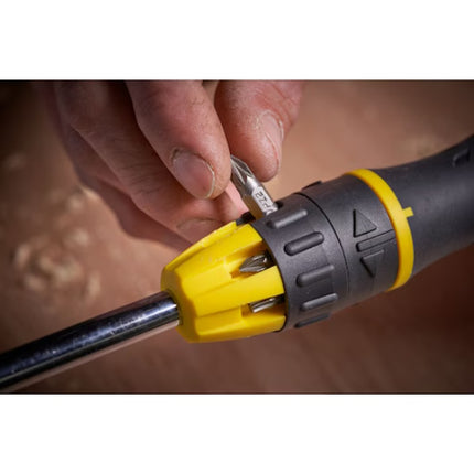 STANLEY PORTAINSERTI BITS MAGNETICO A CRICCHETTO CON 10 INSERTI BITS