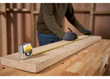 STANLEY FLESSOMETRO POWERLOCK CASSA IN ABS CROMATO MT 5 NASTRO MM19