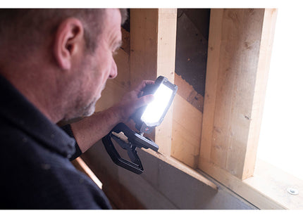 BRENNENSTUHL FARETTO LED A BATTERIA RICARICABILE CL 4050 MA 3800LM