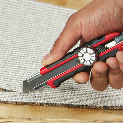 MILWAUKEE CUTTER CON LAMA A SETTORI