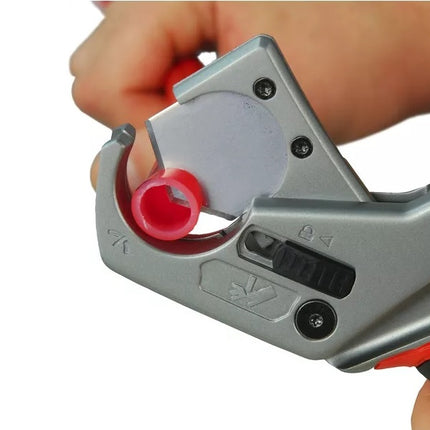 MILWAUKEE CESOIA TAGLIA TUBI IN PLASTICA CON TAGLIO MAX MM25*