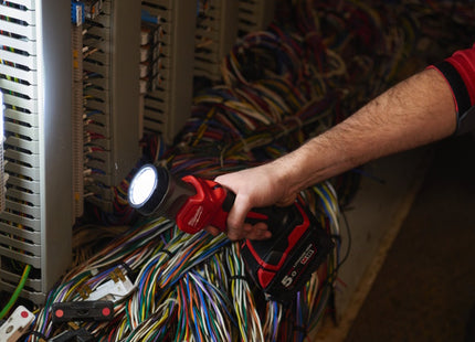 MILWAUKEE TORCIA LED MOD. M18 TLED-0 (V1/23)