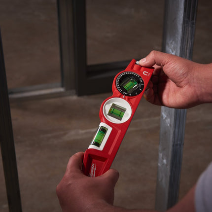 MILWAUKEE LIVELLA TORPEDO CON BOLLA GIREVOLE 360° MAGNETICA