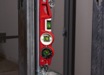 MILWAUKEE LIVELLA TORPEDO CON BOLLA GIREVOLE 360° MAGNETICA