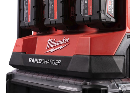 MILWAUKEE PACKOUT CARICABATTERIE MULTIPLO ART. M18 PC6
