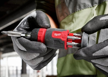 MILWAUKEE SET GIRAVITI MULTIUSO CON CRICCHETTO PZ2