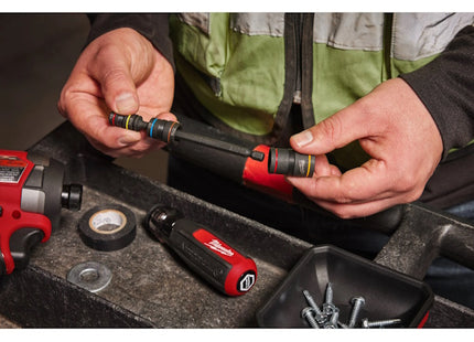 MILWAUKEE GIRAVITE A BUSSOLA ESAGONALE SHOCKWAVE 6 IN 1