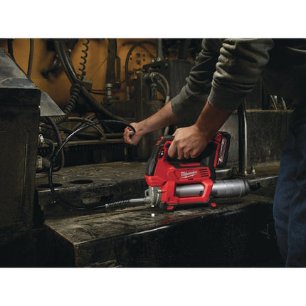 MILWAUKEE PISTOLA PER GRASSO A BATTERIA M18 GG-0
