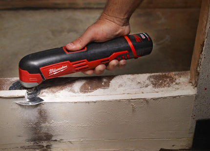 MILWAUKEE UTENSILE MULTIFUNZIONE A BATTERIA C12 MT-202B*