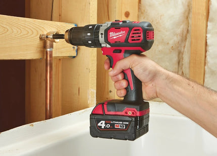 MILWAUKEE TRAPANO AVVITATORE CON PERCUSSIONE A BATTERIA M18 BPD-0