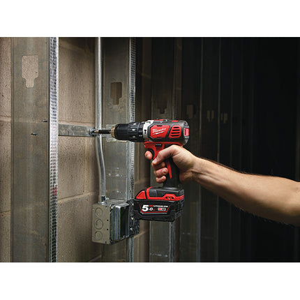 MILWAUKEE TRAPANO AVVITATORE CON PERCUSSIONE A BATTERIA M18 BPD-0