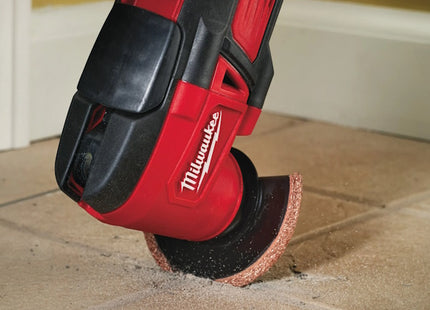 MILWAUKEE UTENSILE MULTIFUNZIONE A BATTERIA M18 BMT-0