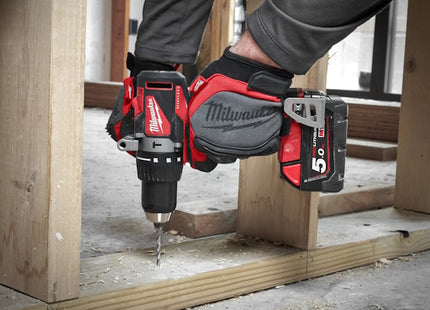 MILWAUKEE TRAPANO AVVITATORE CON PERCUSSIONE A BATTERIA M18 BLPD2-0X