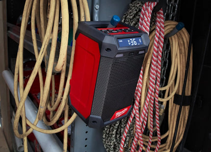 MILWAUKEE RADIO A BATTERIA DAB+ ART. M12 RCDAB+-0(V1/23)