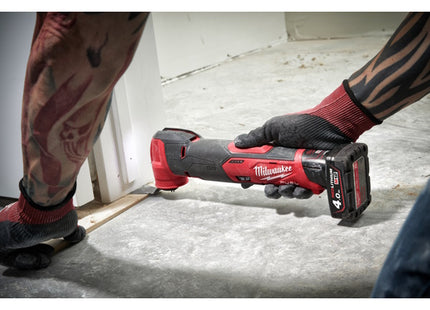 MILWAUKEE UTENSILE MULTIFUNZIONE A BATTERIA M12 FMT-422X