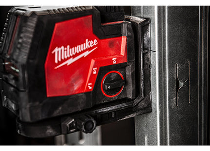 MILWAUKEE LASER VERDE RICARICABILE USB 2 LINEE L4 CLL-301C(V1/23)