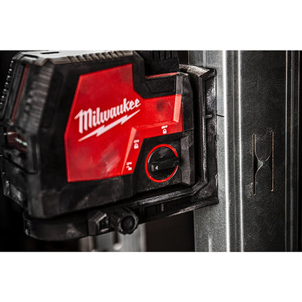 MILWAUKEE LASER VERDE RICARICABILE USB 2 LINEE+PIOMBO L4CLLP-301C(V1/23)