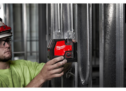 MILWAUKEE LASER VERDE RICARICABILE USB 2 LINEE+PIOMBO L4CLLP-301C(V1/23)