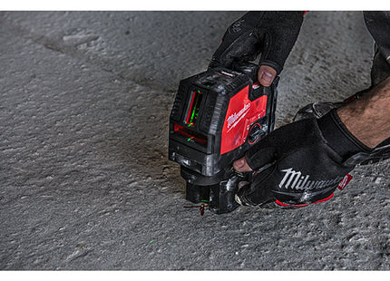 MILWAUKEE LASER VERDE RICARICABILE USB 2 LINEE+PIOMBO L4CLLP-301C(V1/23)