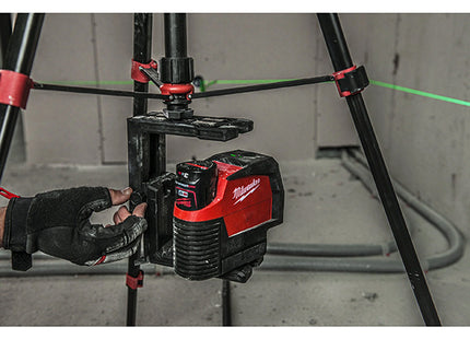 MILWAUKEE LASER VERDE A 2 LINEE CON PIOMBO M12 CLLP-301C(V1/23)