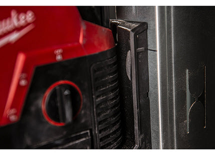 MILWAUKEE LASER VERDE A 2 LINEE CON PIOMBO M12 CLLP-301C(V1/23)