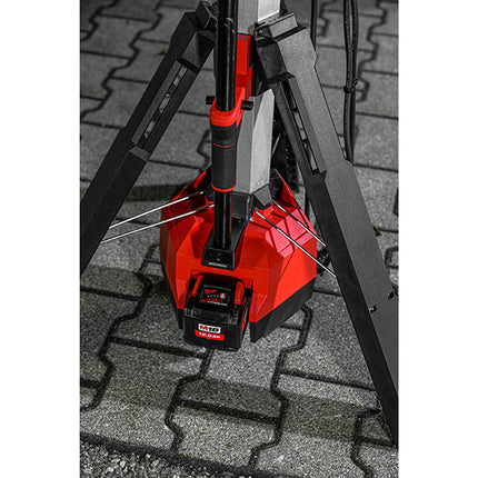 MILWAUKEE TORRE FARO LED CON TREPPIEDE MOD. M18 HOSALC-0 (V1/23)
