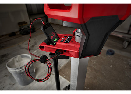 MILWAUKEE TORRE FARO LED CON TREPPIEDE MOD. M18 HOSALC-0 (V1/23)