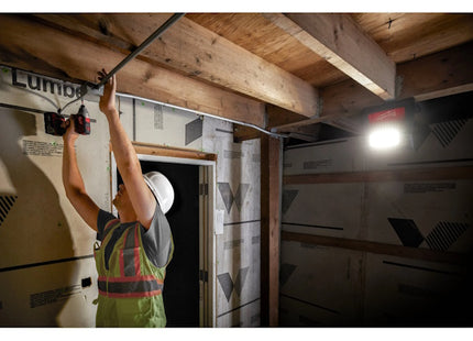 MILWAUKEE FARO LED AD ELEVATE PRESTAZIONI MOD. M18 HOAL-0 (V1/23)