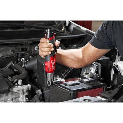 MILWAUKEE AVVITATORE A CRICCHETTO DA 1/4" A BATTERIA M12 FHIR14-0