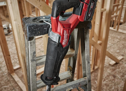 MILWAUKEE SEGA DIRITTA A BATTERIA M18 FSZ100P-502P