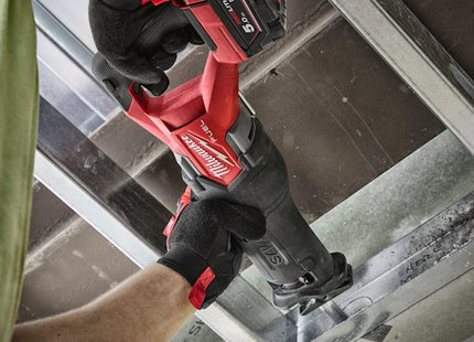 MILWAUKEE SEGA DIRITTA A BATTERIA M18 FSZ100P-502P