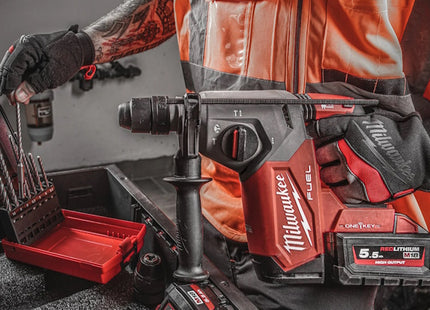 MILWAUKEE TASSELLATORE SDS-PLUS A BATTERIA M18 ONEFHX-552X