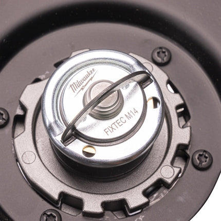 MILWAUKEE SMERIGLIATRICE A BATTERIA M18 ONEFLAG230XPDB-122C(V1/23)