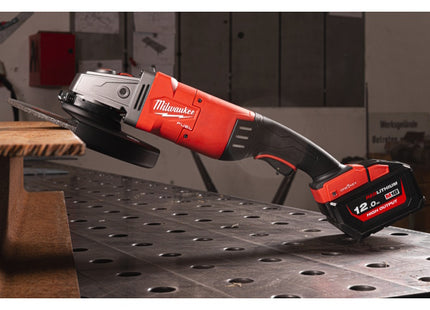 MILWAUKEE SMERIGLIATRICE A BATTERIA M18 ONEFLAG230XPDB-122C*