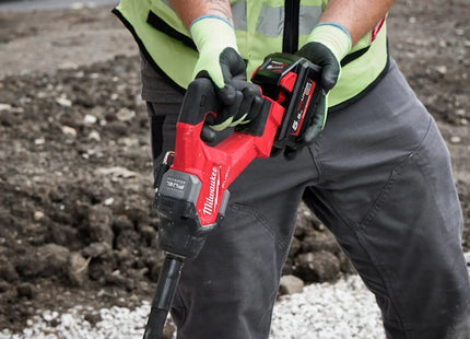 MILWAUKEE VIBRATORE PER CALCESTRUZZO AD AGO A BATTERIA M18 FCVN12-551