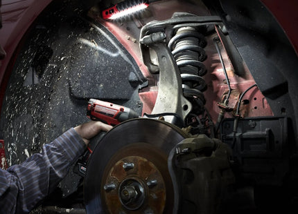 MILWAUKEE TORCIA LED A BATTERIA TASCABILE MOD. L4 FL-301 (V1/23)