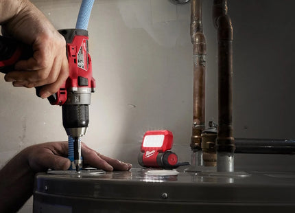 MILWAUKEE TORCIA LED TASCABILE 550L RICARICA USB MOD. L4 FFL-301(V1/23)