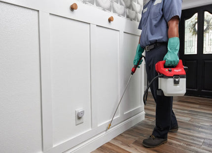 MILWAUKEE POMPA IRRORATRICE PER AGENTI CHIMICI LT.3,7 M12 MOD. BHCS3L-20