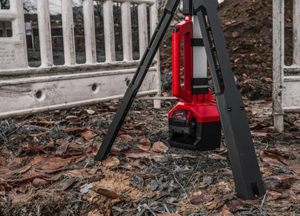 MILWAUKEE TORRE FARO LED MULTIDIREZIONALE CON TREPPIEDE MOD. M18 SAL2-0
