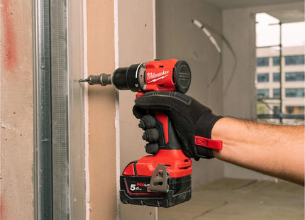 MILWAUKEE TRAPANO AVVITATORE PERCUSSIONE A BATTERIA M18BLPDRC-402C(V/24)