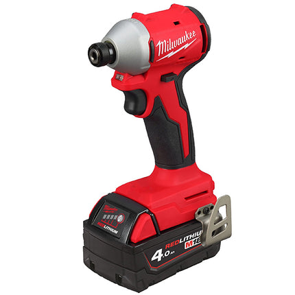 MILWAUKEE AVVITATORE IMPULSI DA 1/4" HEX A BATTERIA M18 BLIDRC-402C