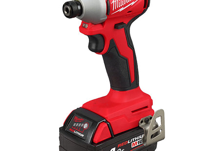 MILWAUKEE AVVITATORE IMPULSI DA 1/4" HEX A BATTERIA M18 BLIDRC-402C