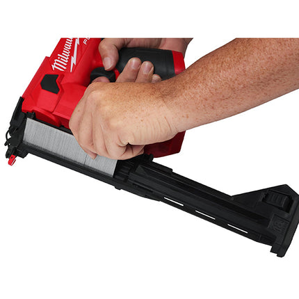 MILWAUKEE GROPPINATRICE A BATTERIA M12 FCN18GS-202X