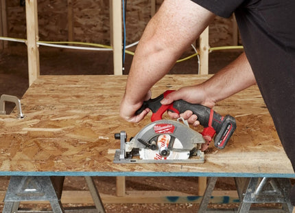 MILWAUKEE SEGA CIRCOLARE A BATTERIA M12 FCS442-0