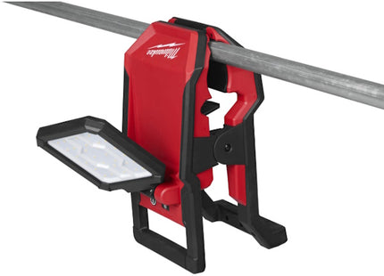 MILWAUKEE FARO LED CON TESTA DIREZIONABILE MOD. M18 PAL2-0