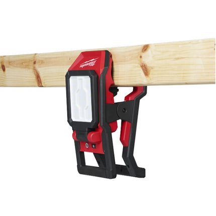 MILWAUKEE FARO LED CON TESTA DIREZIONABILE MOD. M18 PAL2-0