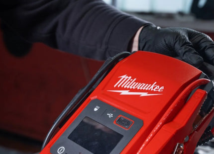 MILWAUKEE AVVIATORE BOOSTER PER AUTO M18 JS2000-0